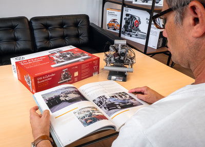 Franzis VW 4-Cylinder Boxer Engine Kit