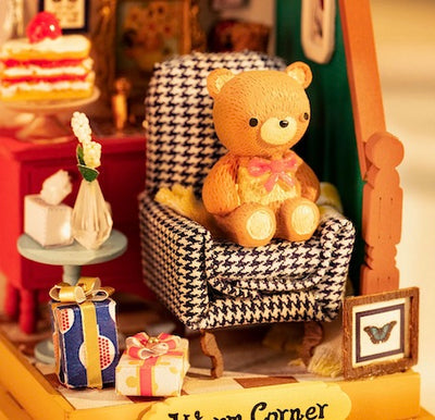 Robotime Holiday Living Room