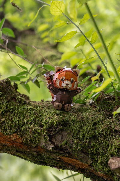 Makebug Red Panda